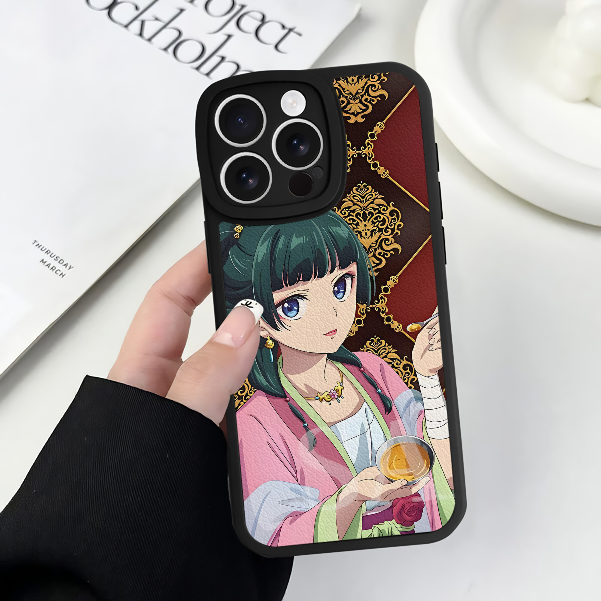薬屋のひとりごと The Apothecary Diaries 【iPhone 16シリーズ対応】シリコンスマホケース（レザー調） 材質：シリコン